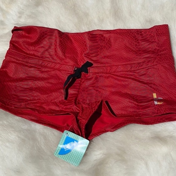 🐍SnakeSkin Dance Booty Shorts - Picture 3 of 11